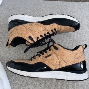 RARE !! men’s gourmet NFN the 35 lite sneaker ! Black and cork
